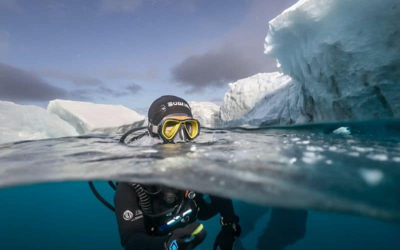 ICEBERG DIVING (4) Buceo en iceberg