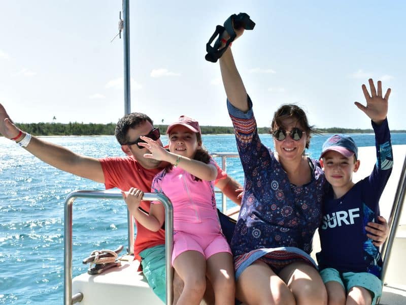 boat tour to catalina island for families