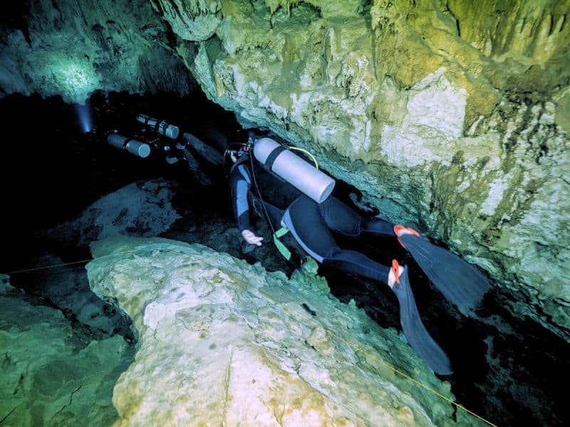 cave diving Mex- buceo en cuevas en Méx (3)