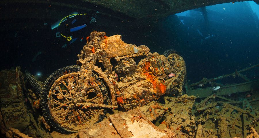 Wreck Diver: This Is How You Become One - Dressel Divers